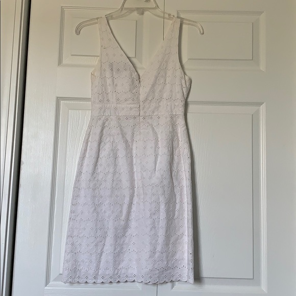 Vineyard Vines white lace dress size 2 - Picture 2 of 4